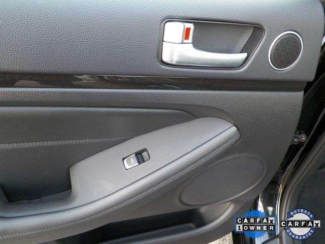 Kia Cadenza 2014 photo 27